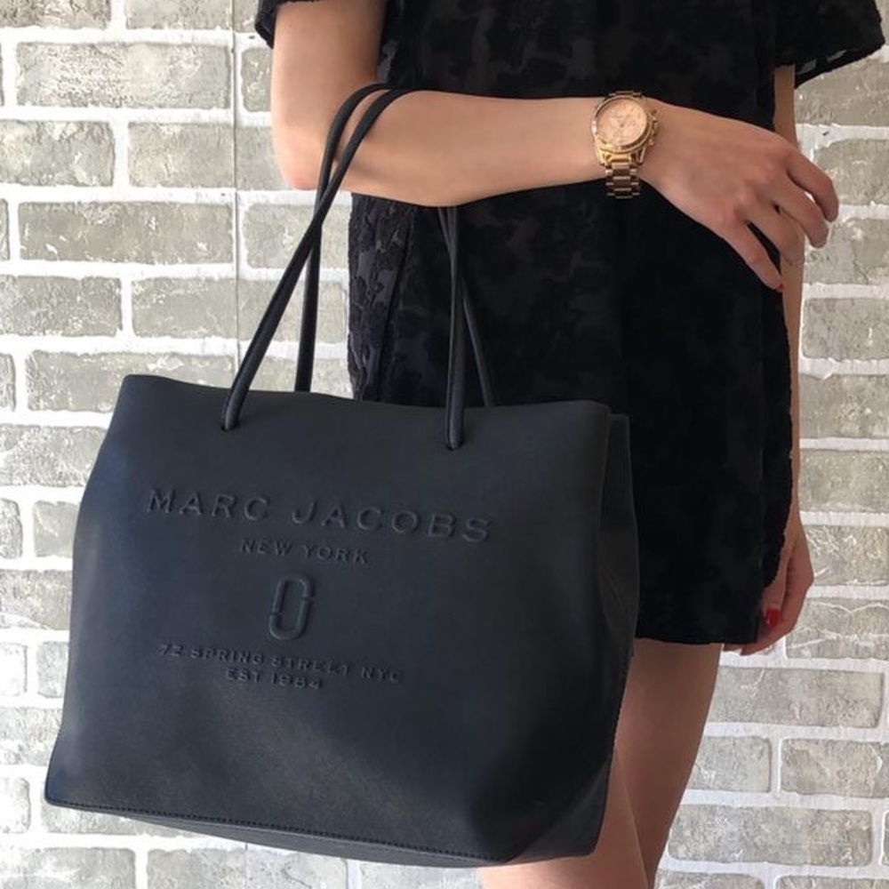 Leather bag